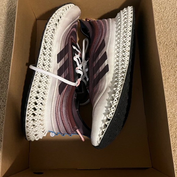 New Adidas size 11.5 4DFWD X PARLEY running shoes - Picture 3 of 4